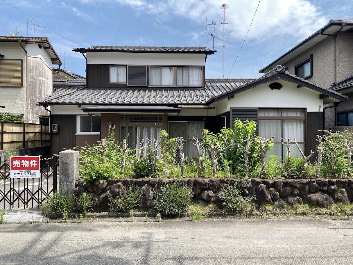 宇和島市新田町 中古住宅
