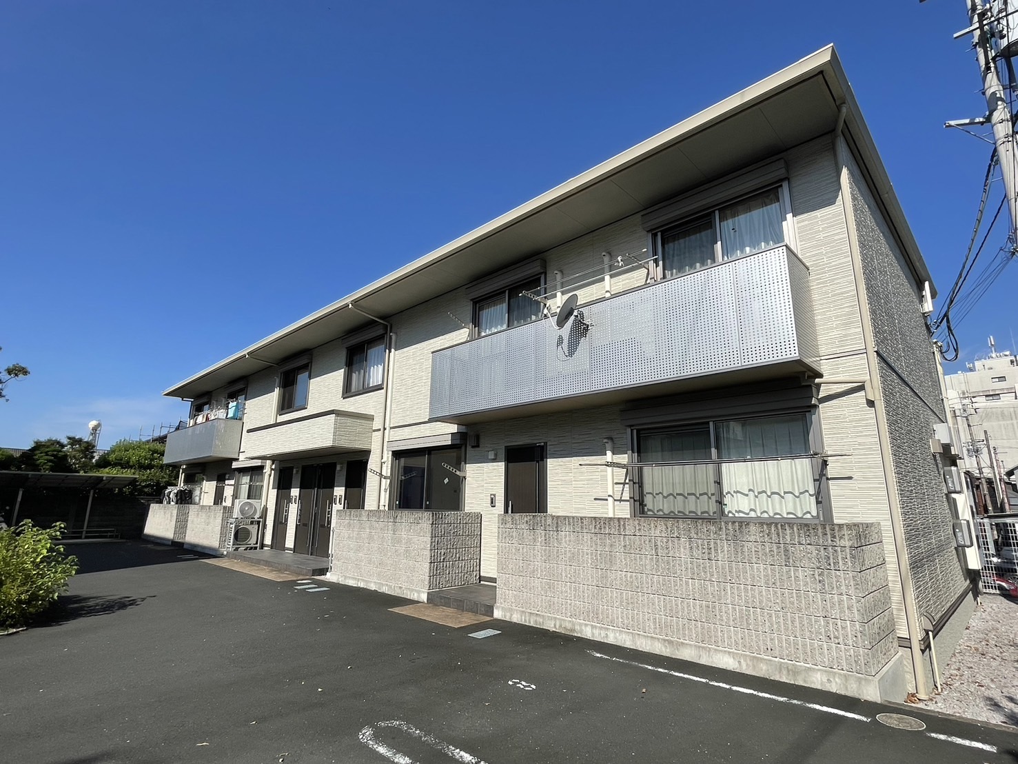 シャーメゾン広小路B棟 102号室